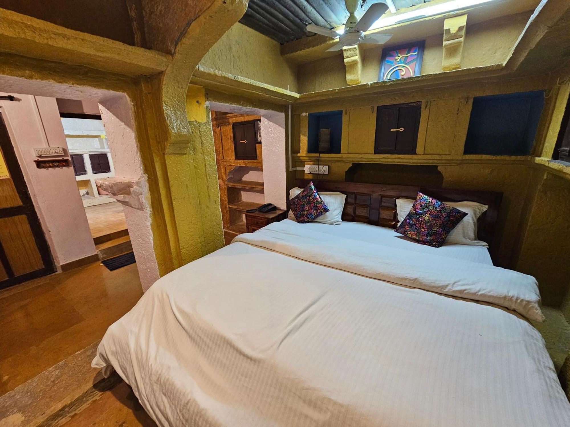 Desert Haveli Guest House Jaisalmer Room photo